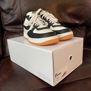 By me Nike Air Force 1’s.